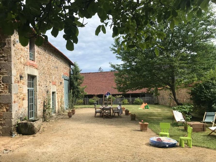 Les Ecuries Du Chateau Des Rieux Villa Saint-Martin-Terressus Buitenkant foto